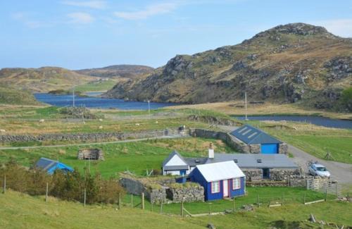 Isle of Lewis House | Tigh Bhisa Blackhouse