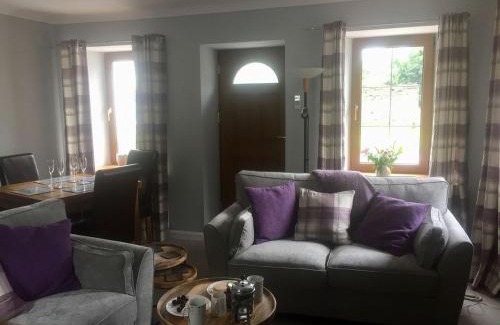 Weem House | Tigh Craggan - Uk10203