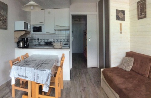 Val Claret Apartment | Tignes Val Claret Studio Plein Sud glacier view