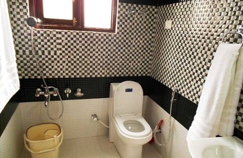 Nishat-Shalimar Hotel | TIH Hotel Ash Vale