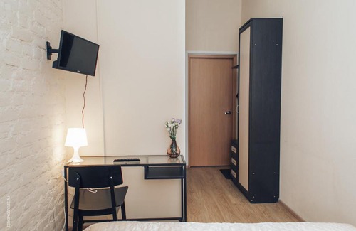 District No. 7 Hotel | Tihiy dvorik