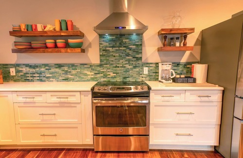 Pelican Creek Estates House | Tiki Beach House Waterfront