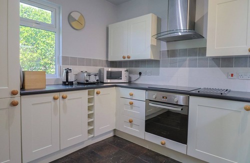 Charmouth Cottage | TILLICUM, family friendly, country holiday cottage in Charmouth