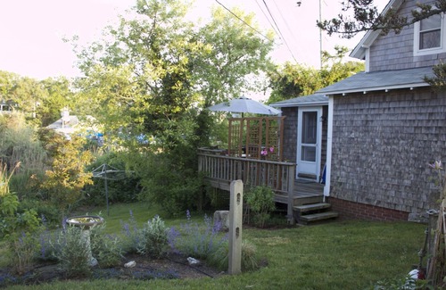 Chilmark House | Tilton House - Menemsha Harborside