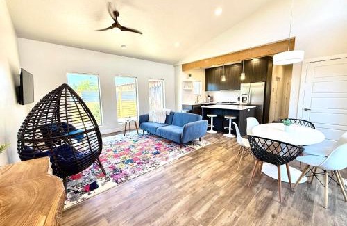 Kanab House | Timber & Tin H 2Bed 2Bath w Pool & Rooftop Deck
