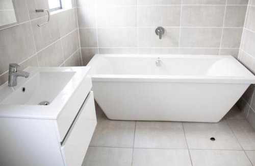 Tshwane Apartment | Time Oon Travel & Tour The Blyde 1498
