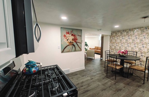 Rapid City House | Timeless Charm Meets Grand Living - 6Beds, 3.5 Baths Historic Home in Rapid City