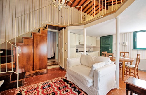 Empoli Apartment | Timo - Apartment with swimming pool