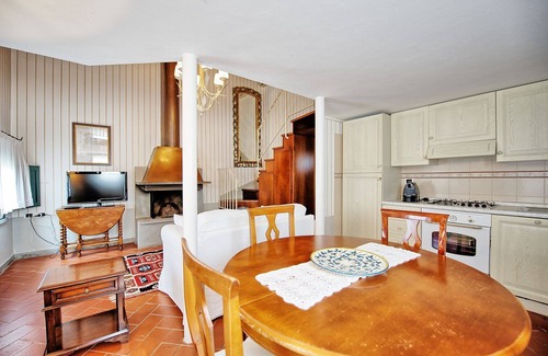 Empoli Apartment | Timo - Apartment with swimming pool