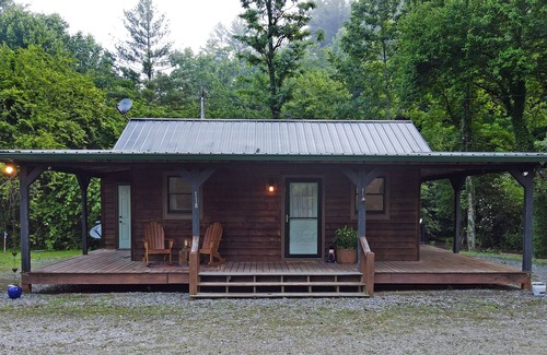 Clayton Cabin | Timpson Creek Cabin