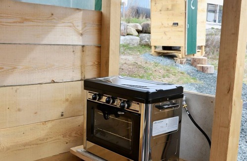 Blue Hill Cabin | Tiny Cabin on Blue Hill Farm