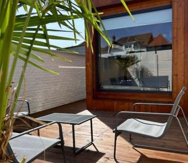 Valenciennes Apartment | Tiny Cosy - LOGEMENT COMPLET & INDEPENDANT - TERRASSE PRIVÉE - ARRIVÉE AUTONOME