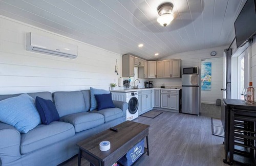 Town of Schodack Apartment | Tiny Home Escape Swimmable Pond WiFi Pets OK