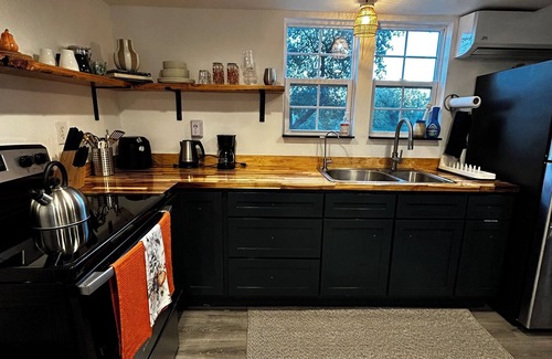 Agnes House | Tiny Home In The Country