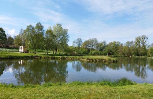 Saint-Georges-de-Livoye House | Tiny House des Etangs