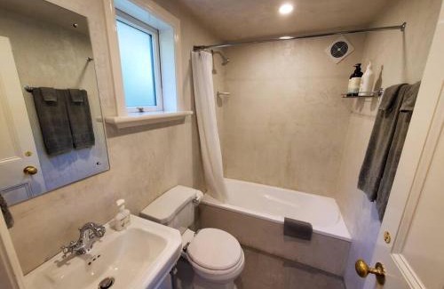 Roslyn House | Tiny House in the Sky