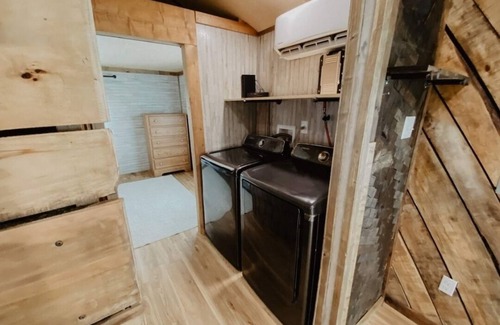 Rock Island Cottage | TINY HOUSE NEAR FALL CREEK FALLS AND ROCK ISLAND STATE PARK