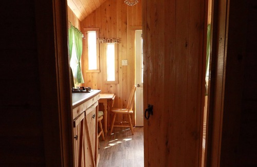 Havre Boucher House | Tiny house with sea views
