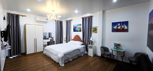 Bang Phai House | Tiny Island Lake Lodge