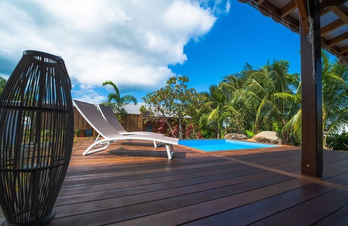 Duzer House | TIPAREO: Villa KAWAN