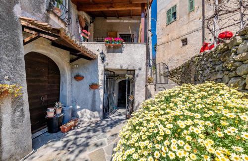 Carbuta House | Tipica casa antica ligure – Ca' del Ciliegio