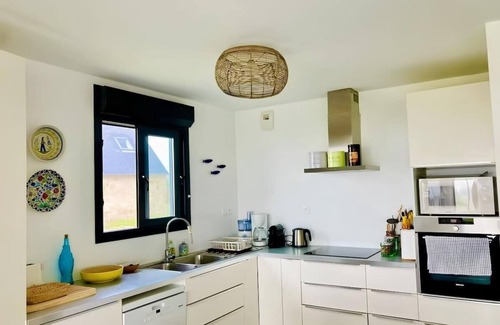 Plovan House | Tipoz'immo-wooden house facing the sea