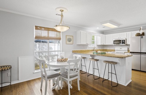 Santa Rosa Beach House | Tipsy Marlin - Pet-Friendly, 30A, Blue Mountain Beach, Great Location!
