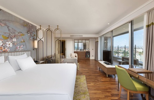 Bakırkoy Hotel | Titanic Port Bakirkoy