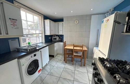Whitehaven House | Tivoli Guesthouse - Room 7 - Sleeps 2