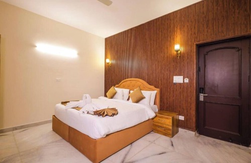 Bhiwadi Resort | Tivoli Heritage Palace