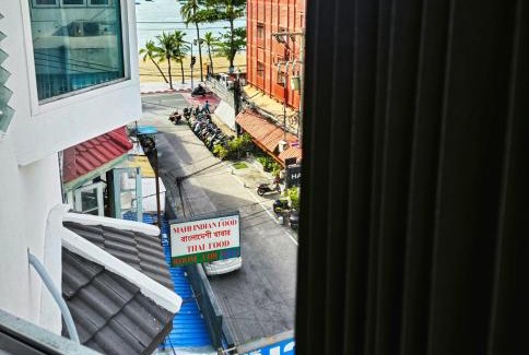 Pattaya Bay Hotel | TM Room For Rent