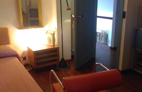 Modica Villa | To the Two Saints Scarlett