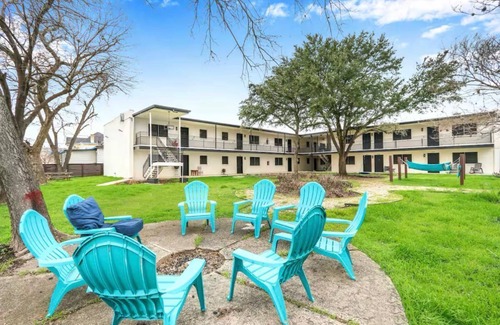 Tobin Hill Apartment | Tobin Hill Lofts unit 202 “ The Pearl San Antonio”