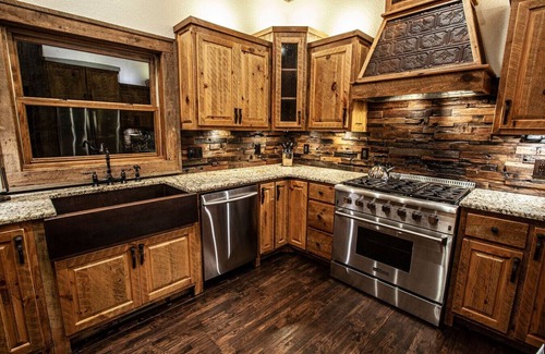 Blue Ridge Apartment | TOCCOA TREE LODGE….