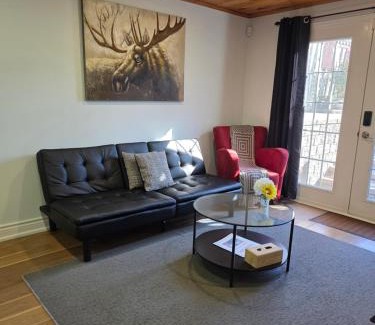 Courtice Apartment | Togather Time,5 minutes to HYW 401