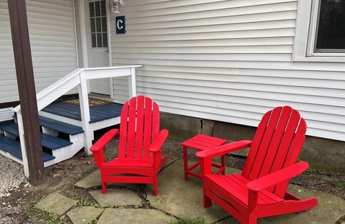Put-in-Bay Apartment | Toledo House Guest Suite C. Catering to couples. Great location downtown PIB.