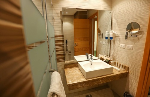 New Cairo Hotel | Tolip El Narges Hotel & Spa