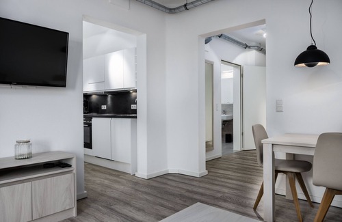 Wismar Apartment | Tolles Ferienapartment mit Balkon in Erstklassiger Lage im Hafen von Wismar