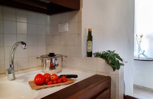 Bovara Apartment | Tommy House - Borgo Lizori