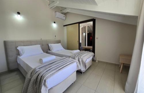 Vasilikos Apartment | Tomorrow attic apartment