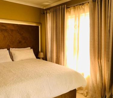 Louis Trichardt Hotel | Tony Hill Manor House