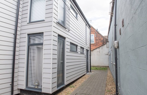 Ipswich Apartment | Toothbrush Apartments - 1 Bed Duplex - Fore St