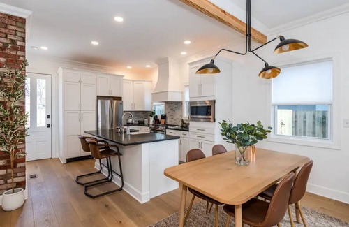 South Park House | TOP AIRBNB IN DAYTON! | SOUTH PARK | FENCED YARD