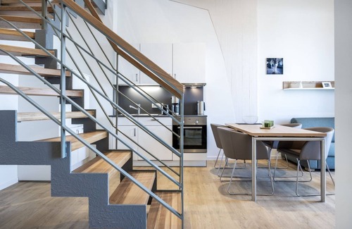 Wismar Apartment | Top apartment with gallery bedroom, roof terrace and unique harbor view