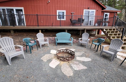 Northwoods Beach Cabin | Top Boating, fishing, swimming-summer AND winter destination in Wisconsin!