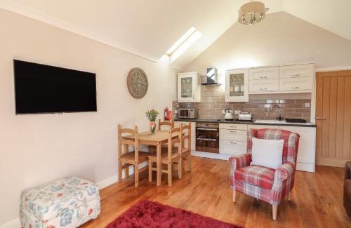Felton House | Top Farm Lodge