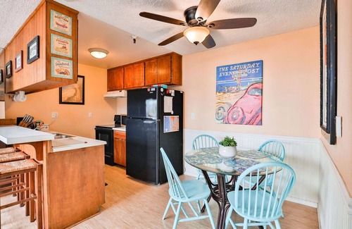 South Mission Beach Condo | Top Floor Corner Unit Steps to Ocean or Bay !