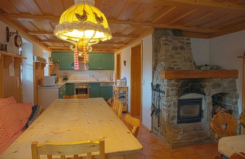 Kollnburg House | Top holiday home in a secluded location near ski slope and St. Englmar /Kollnburg