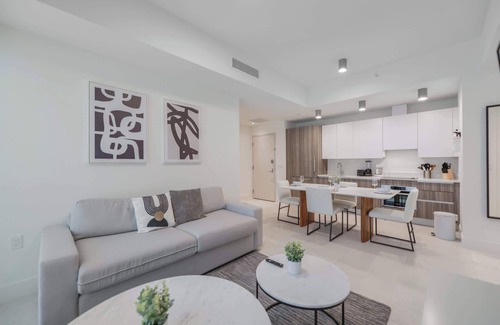 Brickell Apartment | Top Location Condo at Brickell