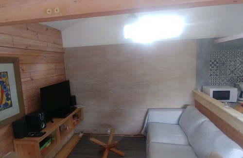 Rahnsdorf House | TOP LOCATION directly on the water in New Venice